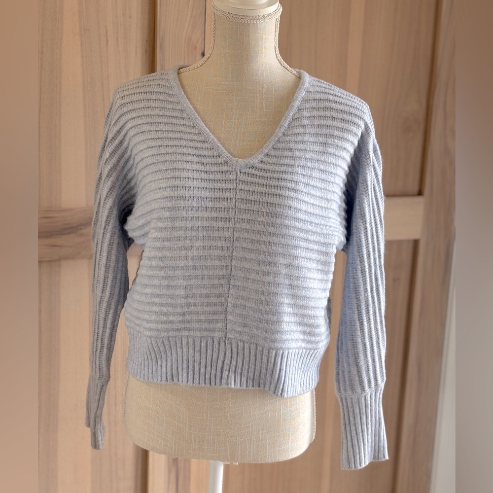 Sincerely Jules Anthropologie Long Sleeve Sweater. Light Blue Women’s Sz-XS EUC